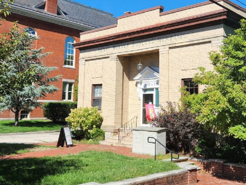 Apponaug Branch Library